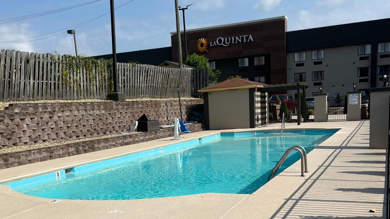 La Quinta By Wyndham Airport Hotel Nashville