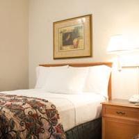 Hotel La Quinta By Wyndham Airport 3*