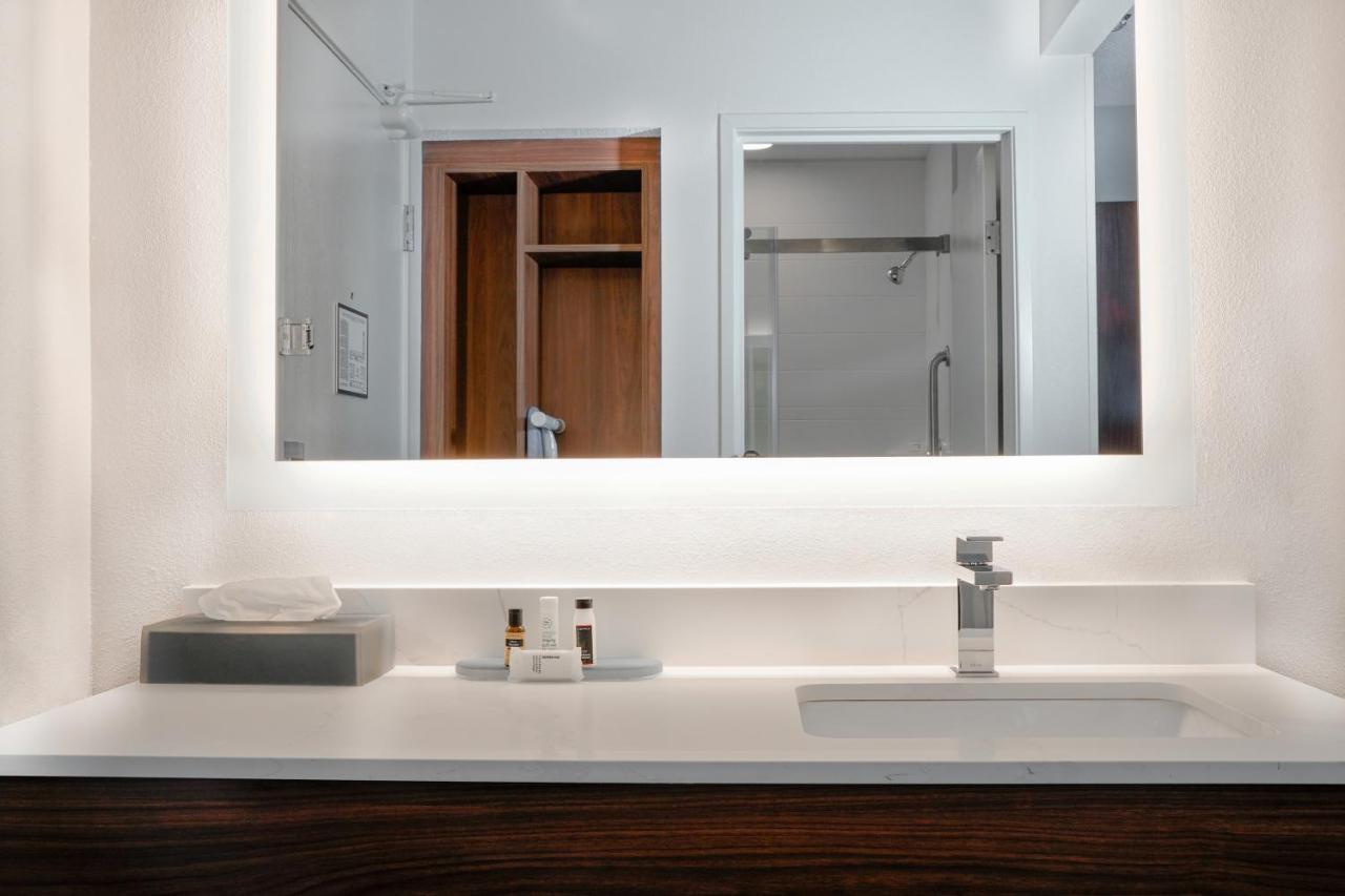 La Quinta By Wyndham Airport 3*