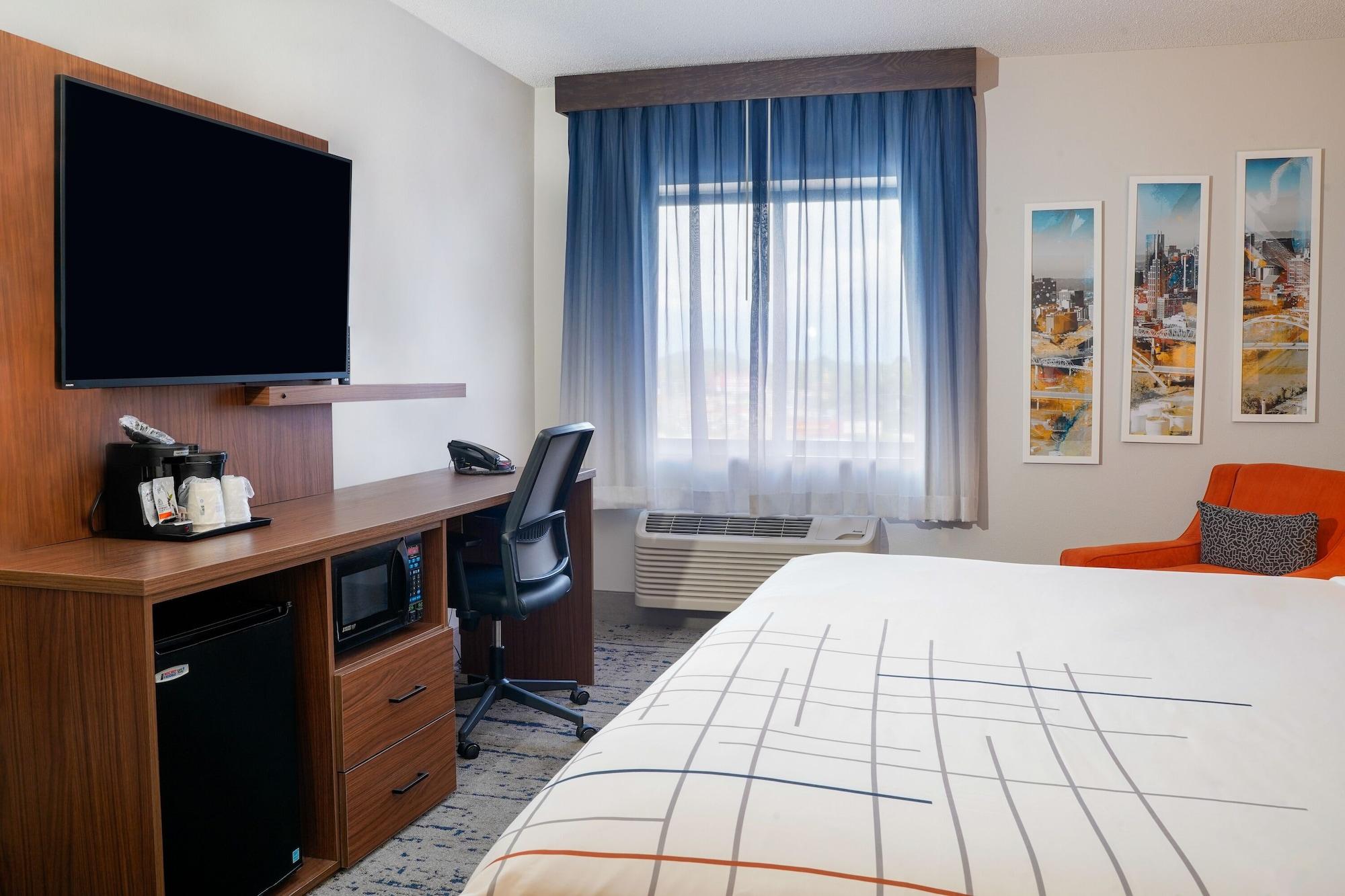 La Quinta By Wyndham Airport Nashville